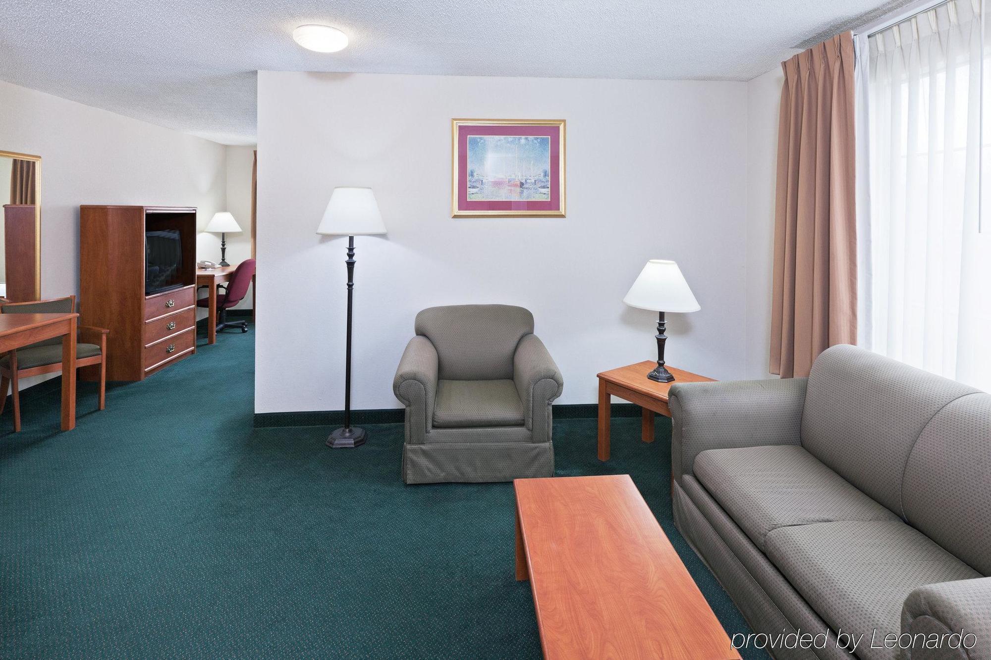 Holiday Inn Express Hotel & Suites Vinita By Ihg Oda fotoğraf