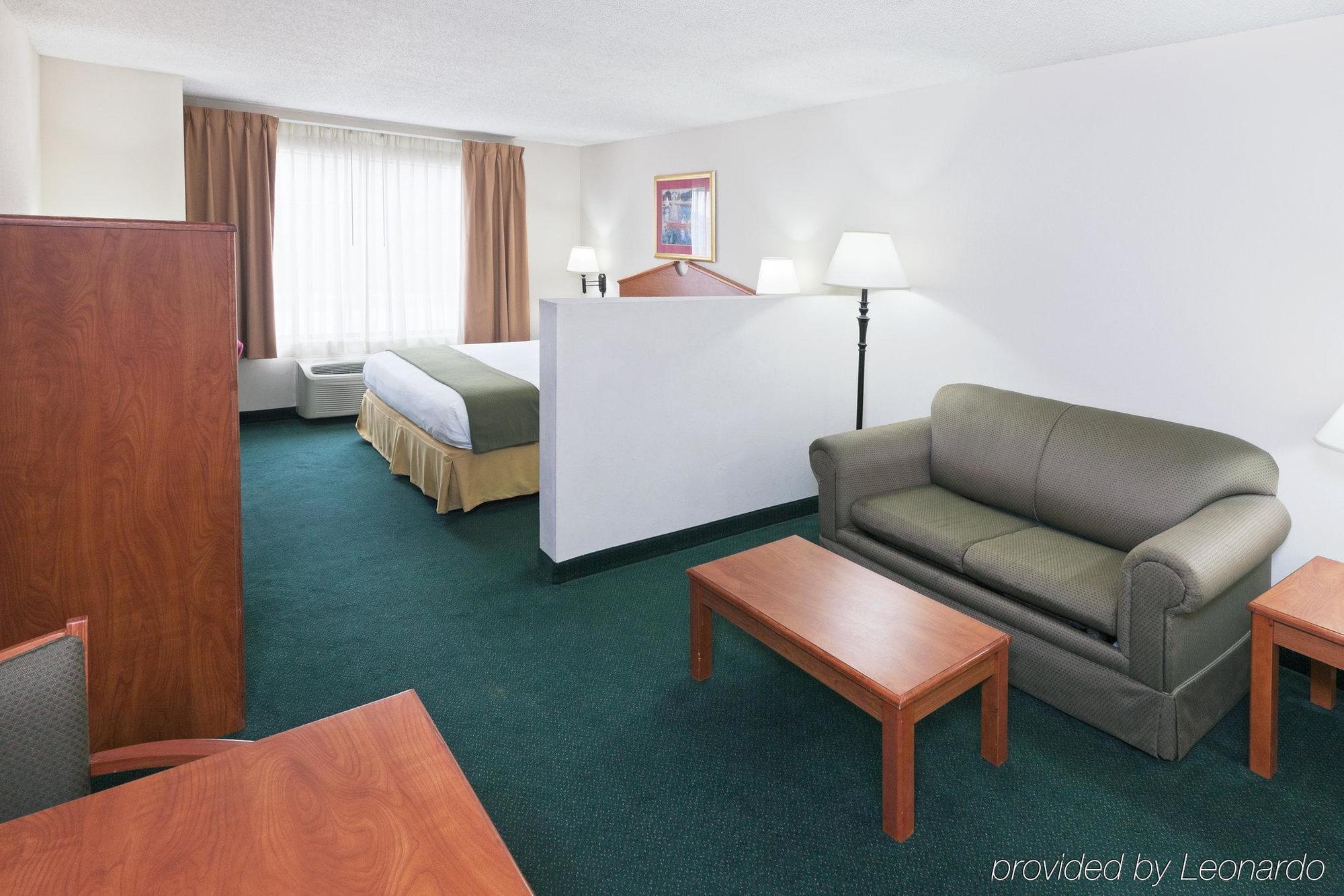 Holiday Inn Express Hotel & Suites Vinita By Ihg Oda fotoğraf
