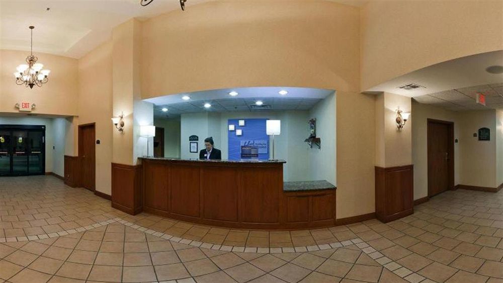 Holiday Inn Express Hotel & Suites Vinita By Ihg Dış mekan fotoğraf